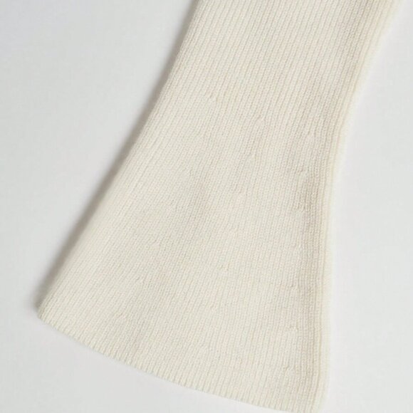 Apricot Casual Women's Ribbed Knit Top - Picture 5 of 6